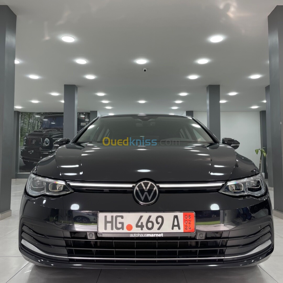 Volkswagen Golf 8 2022 1.5 TFSI 150 cv