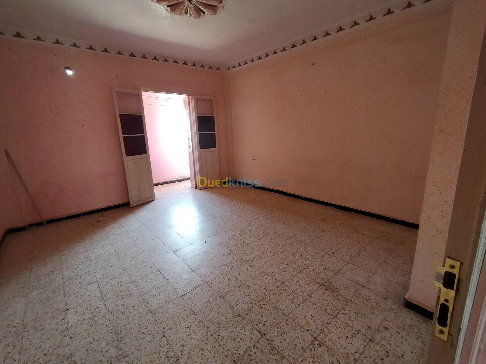 Vente Appartement F3 Mascara Ghriss