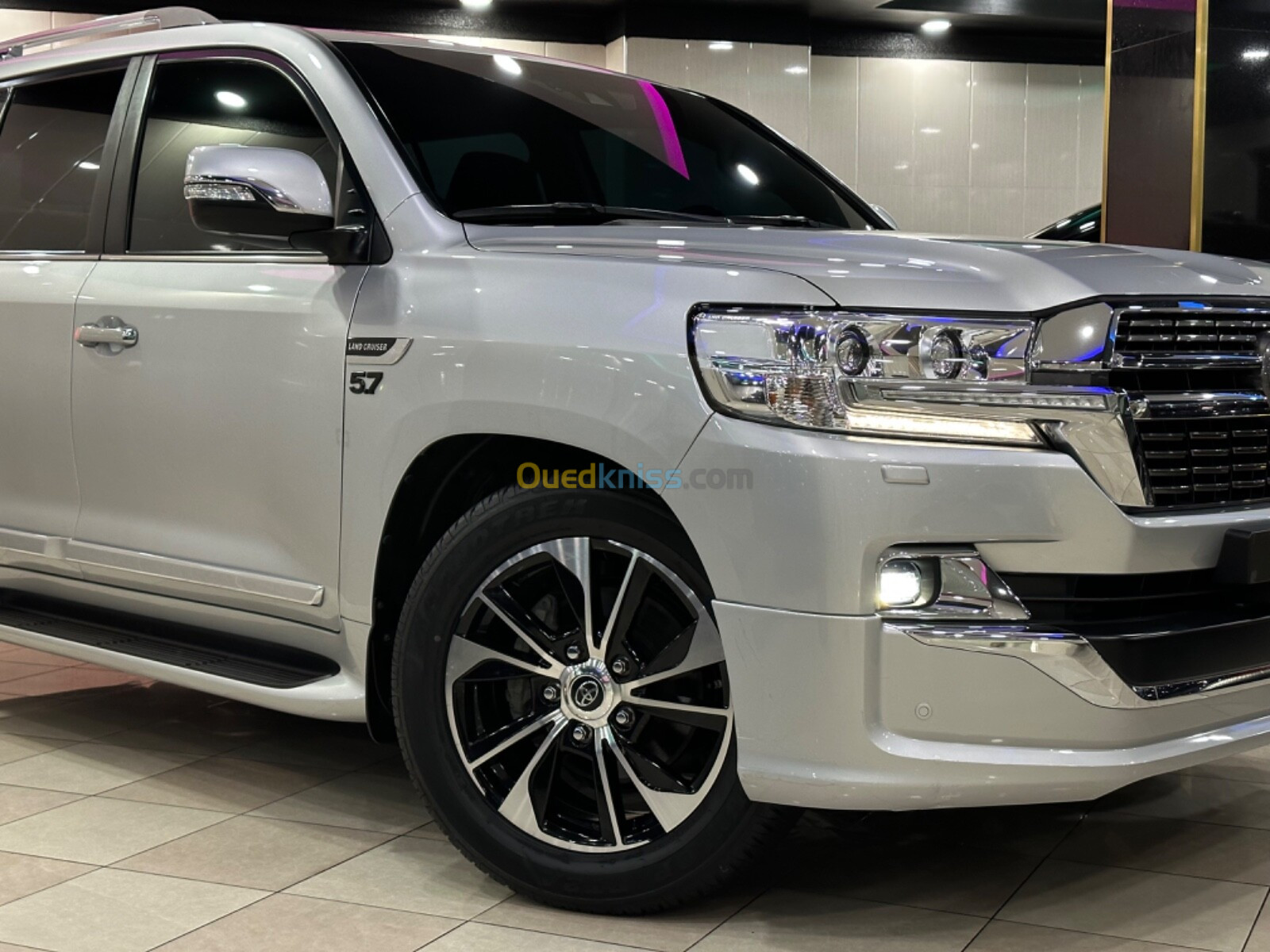 Toyota Land Cruiser 2019 V8 Vx-s grand touring S