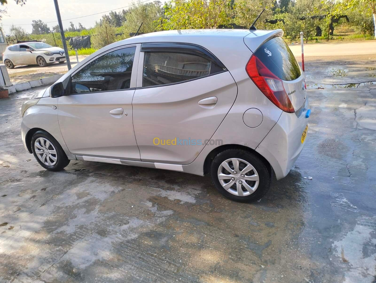 Hyundai EON 2013 EON