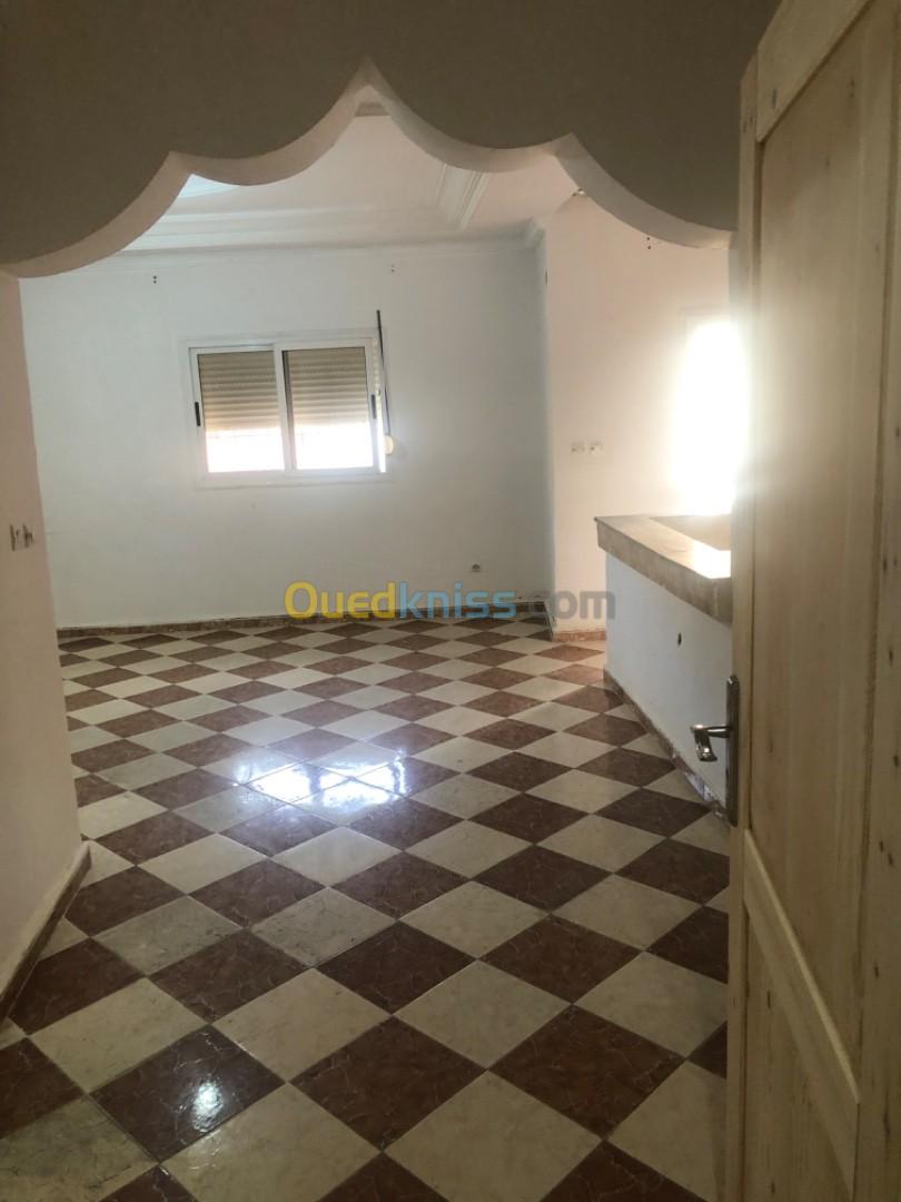 Location Appartement F3 Oran Ain el turck