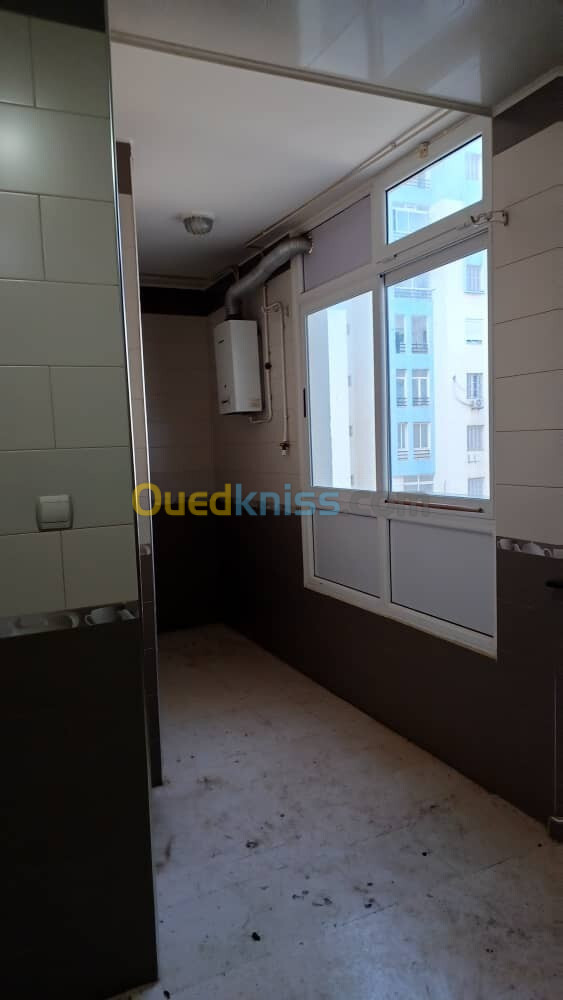 Vente Appartement F4 Alger Hraoua