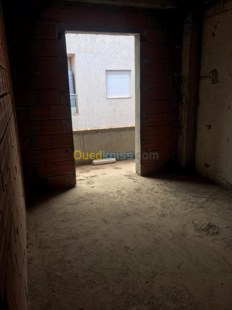 Vente Appartement F3 Alger Bordj el kiffan