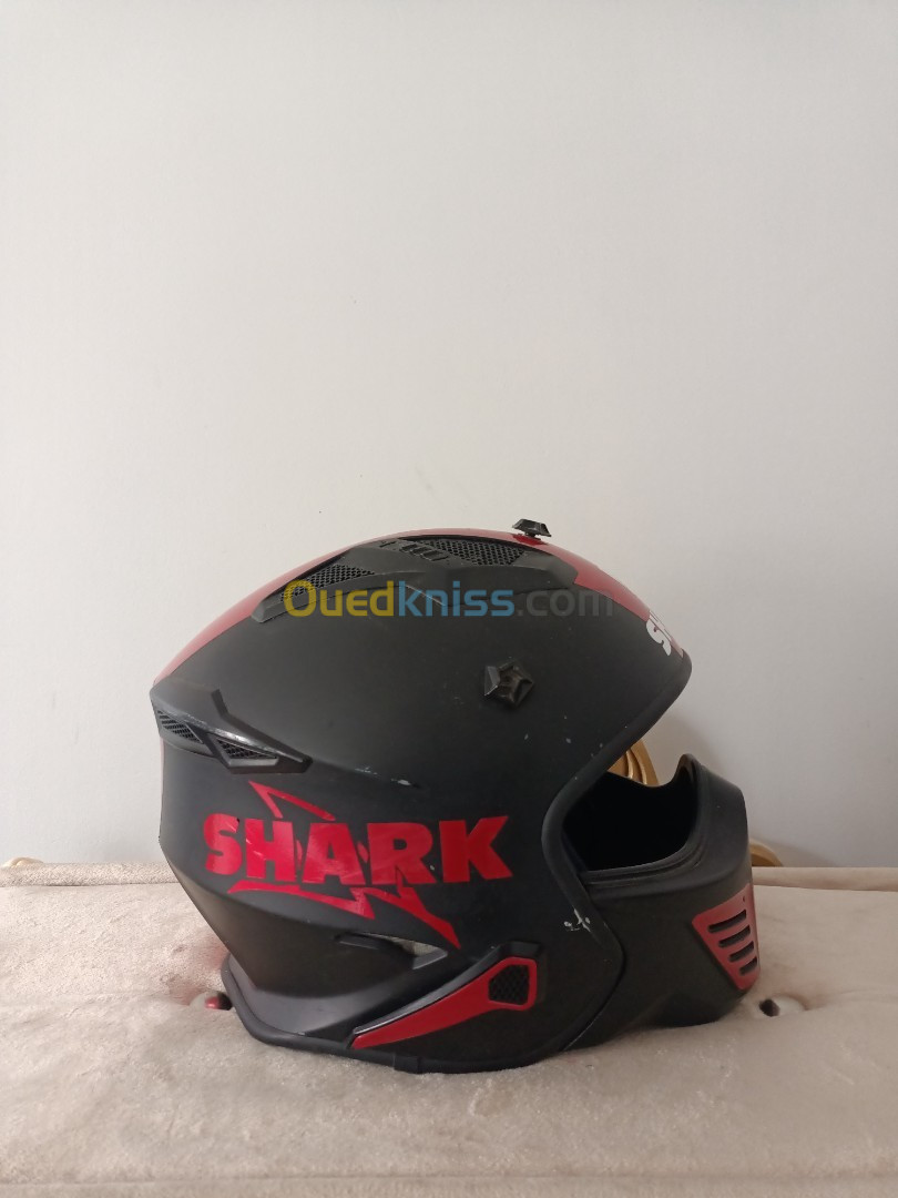 Casque shark