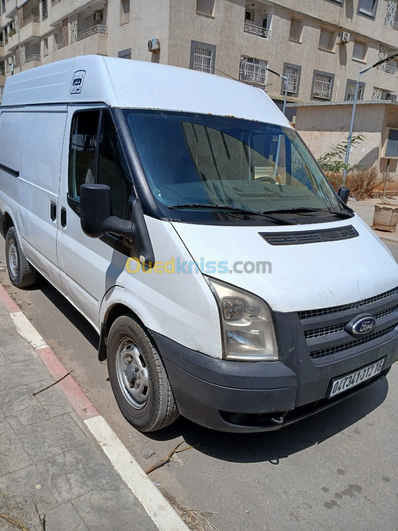 Ford Transit 2012