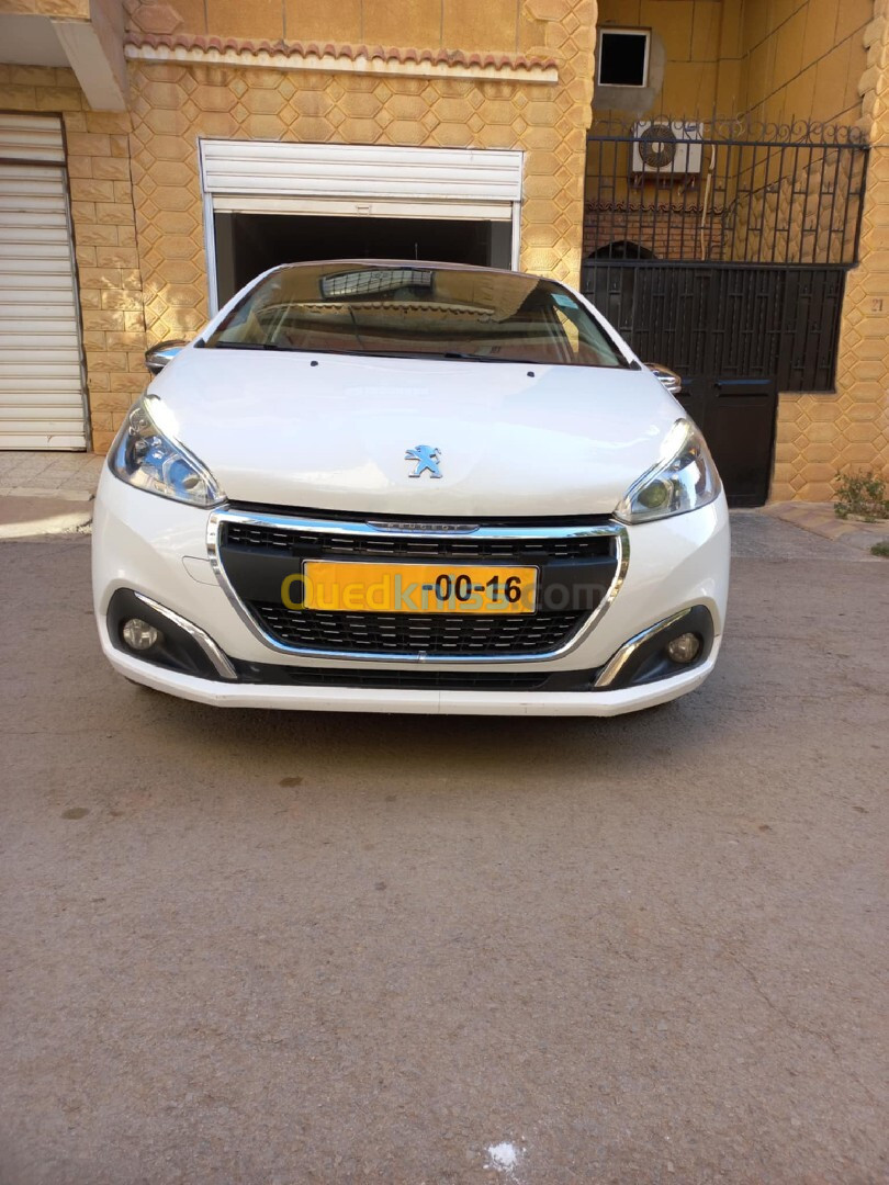 Peugeot 208 2016 Active Facelift