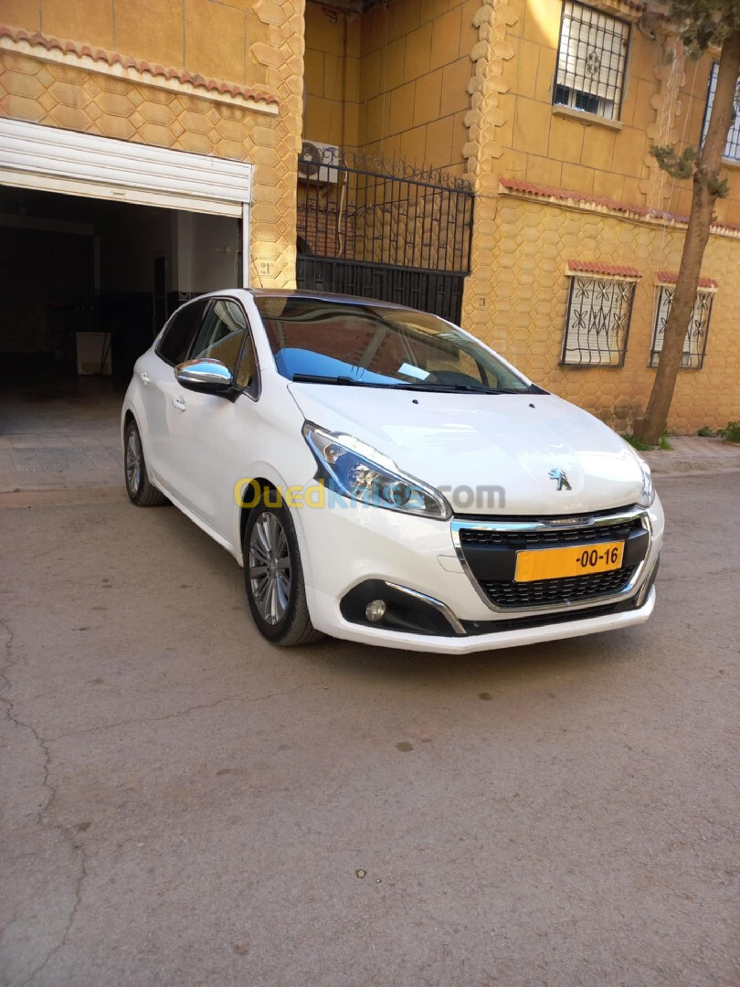 Peugeot 208 2016 Active Facelift