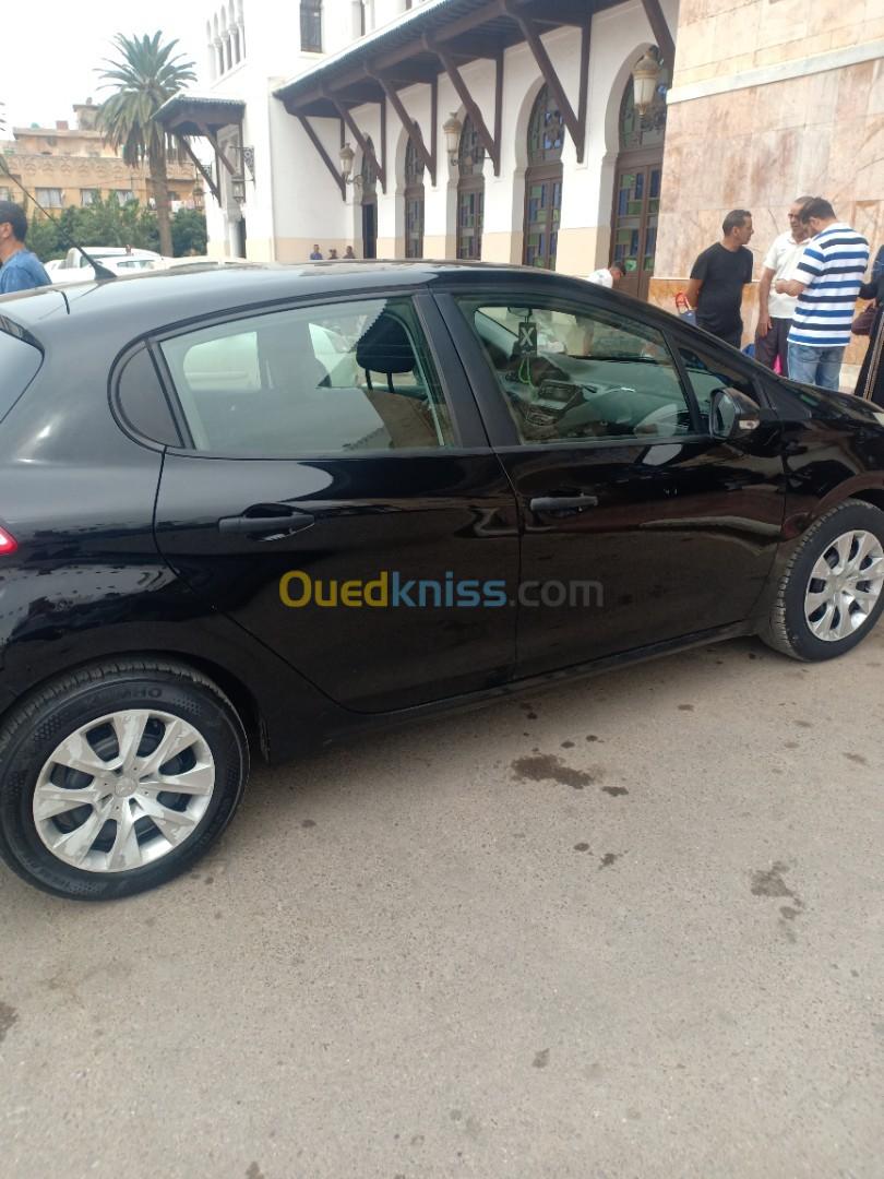 Peugeot 208 208 2013 