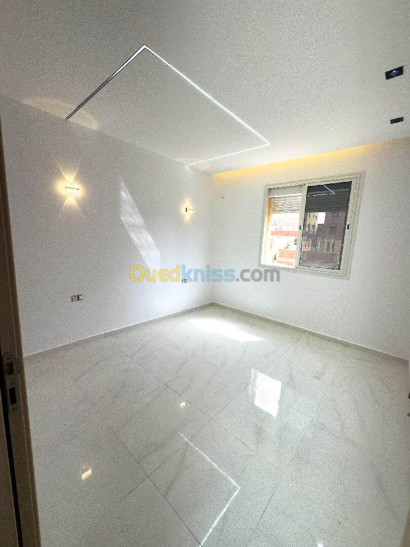 Vente Appartement F4 Alger Bordj el kiffan