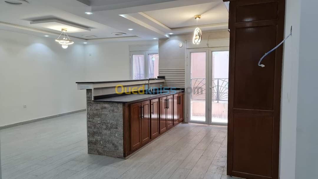 Vente Appartement F3 Alger Bordj el bahri