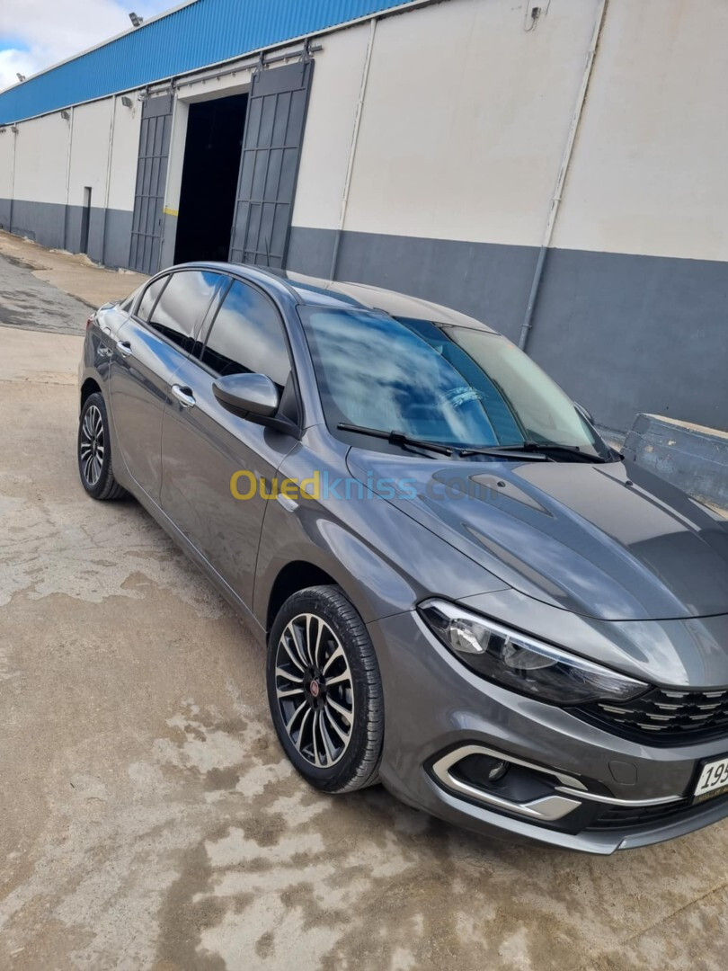 Fiat TIPO 2023 LIFE