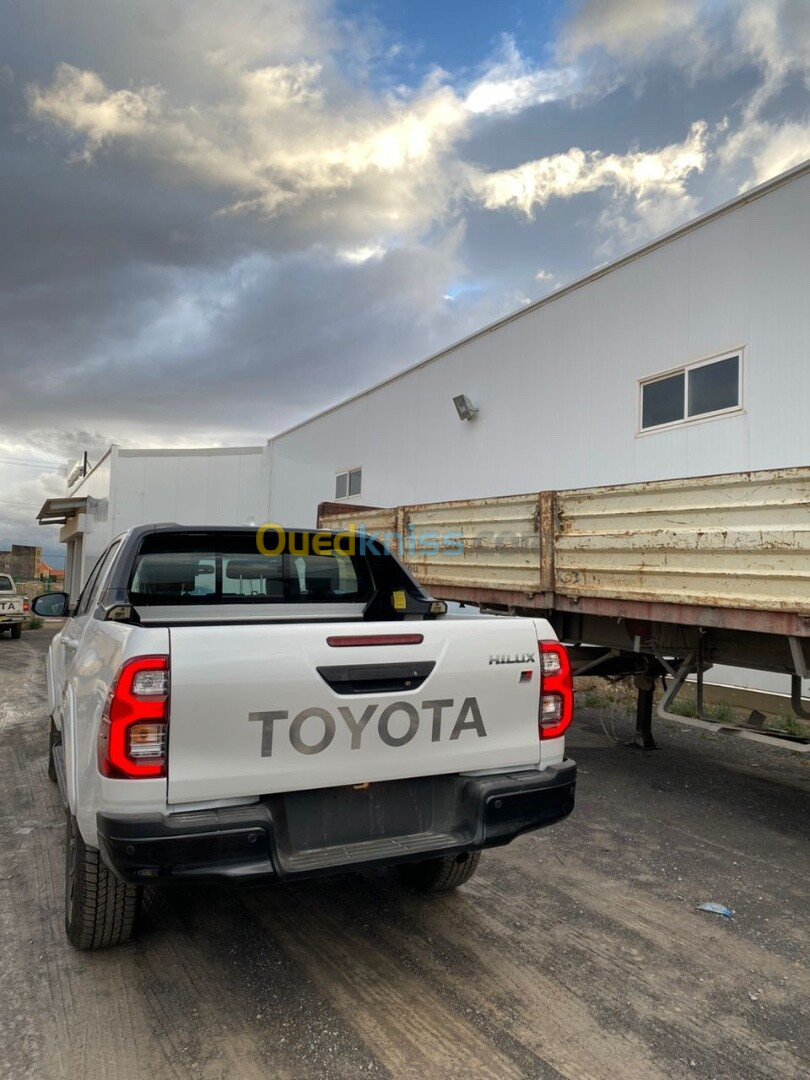 Toyota Hilux 2024 GR Sport