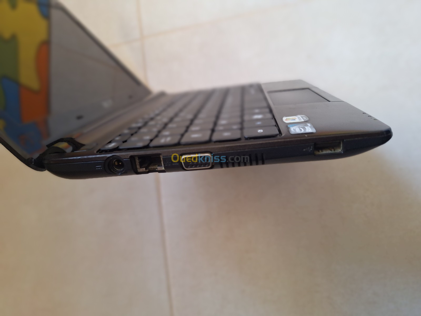 Acer aspire one