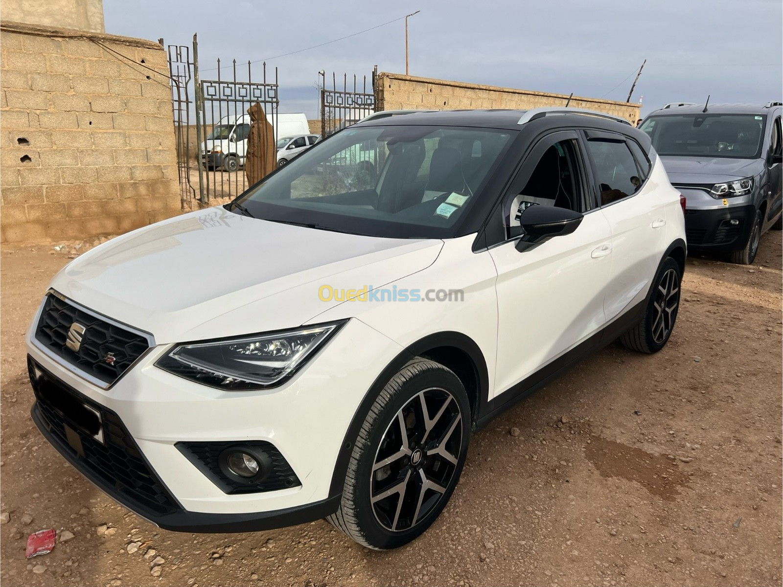 Seat ARONA 2019 FR 17