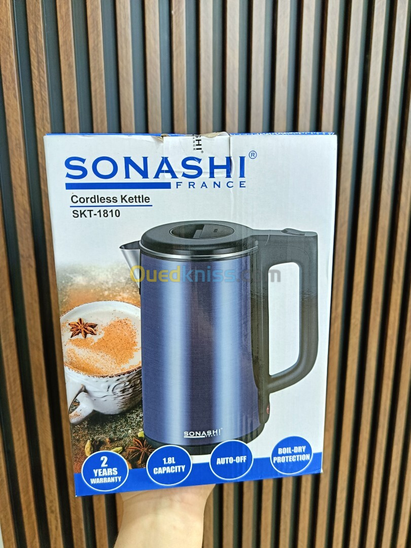 BOUILLOIRE SONASHI SANS FIL 1.8L 2200W EN INOX