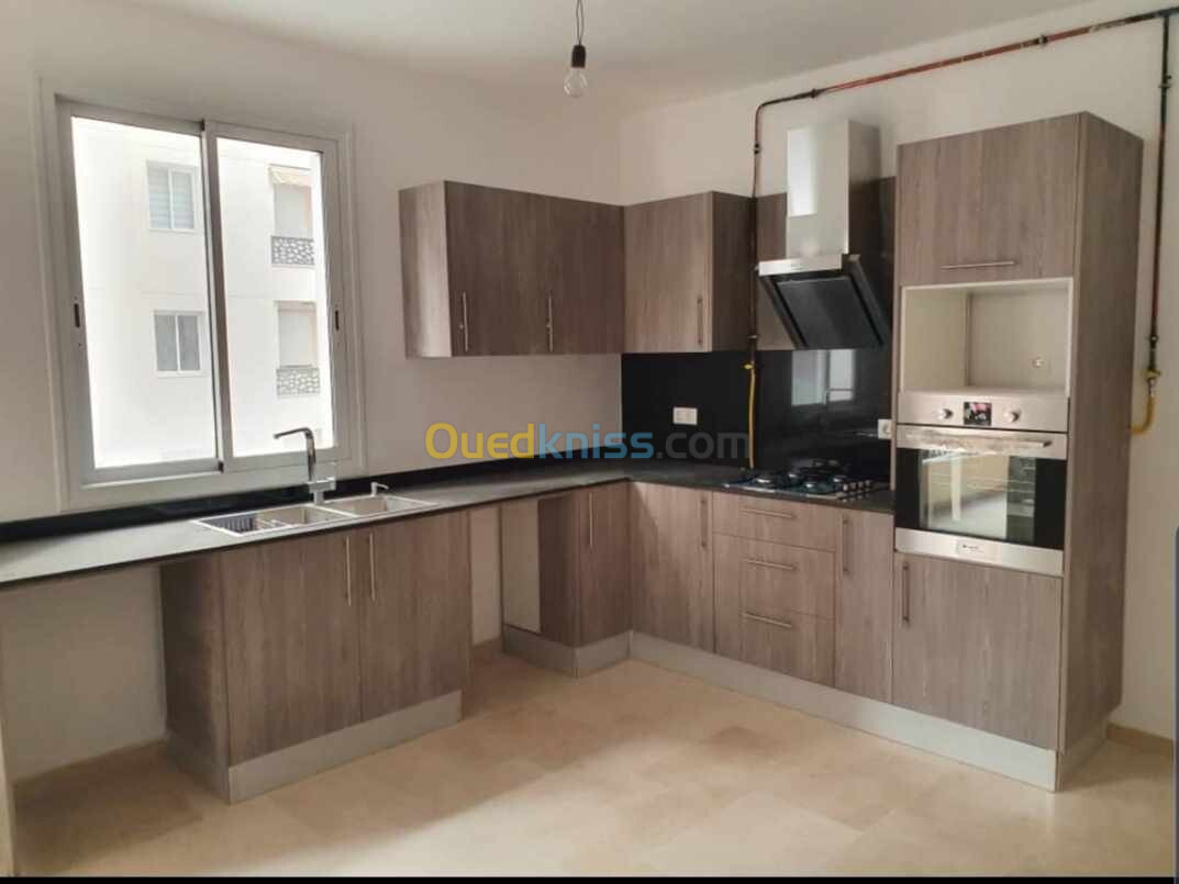 Location Appartement F3 Alger Saoula