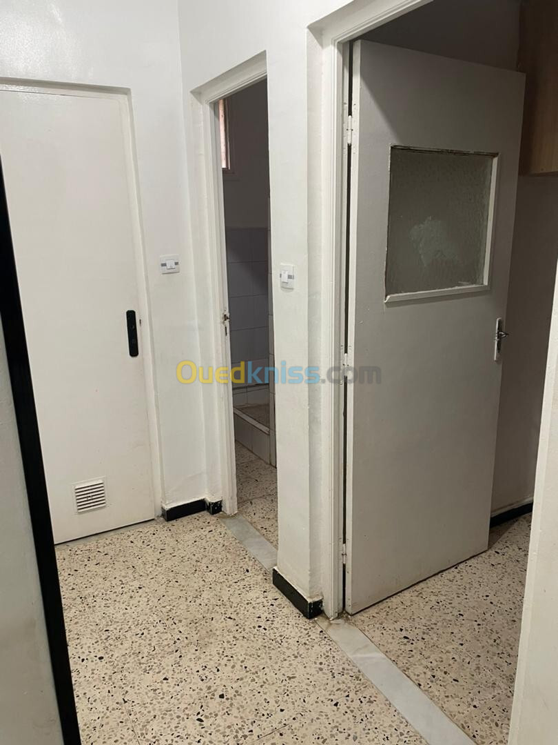 Location Appartement F3 Oran Oran