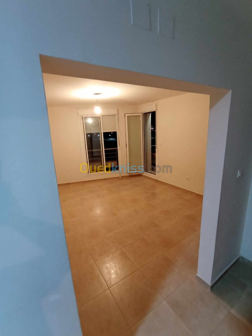 Location Appartement F3 Oran Oran