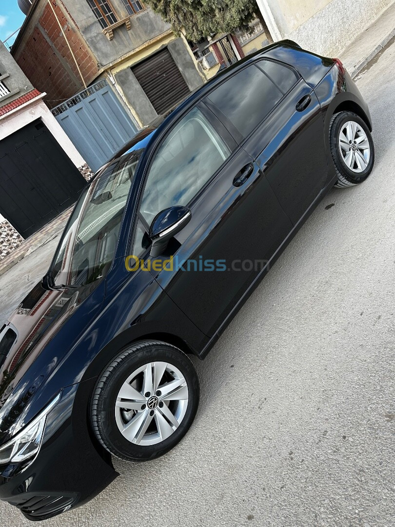 Volkswagen Golf 8 2023 Active