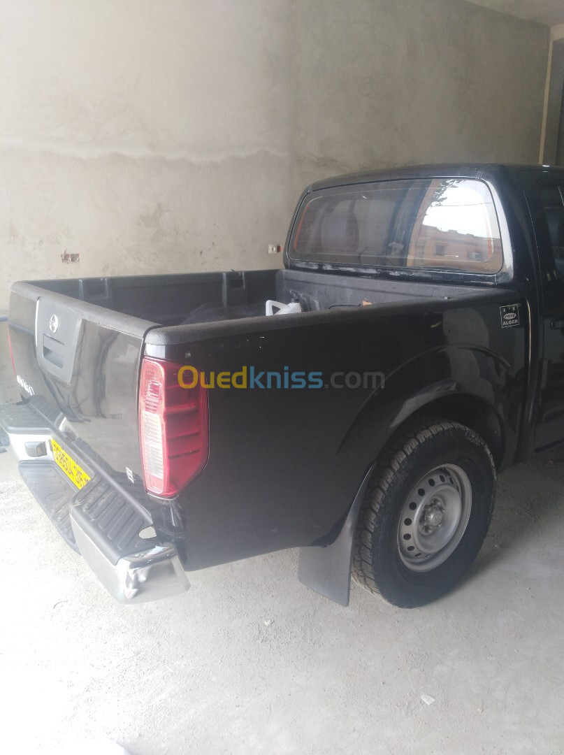 Nissan Navara 2015 Double Cabine 