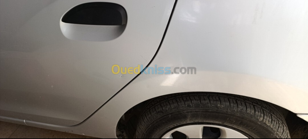 Dacia Logan 2015 Access