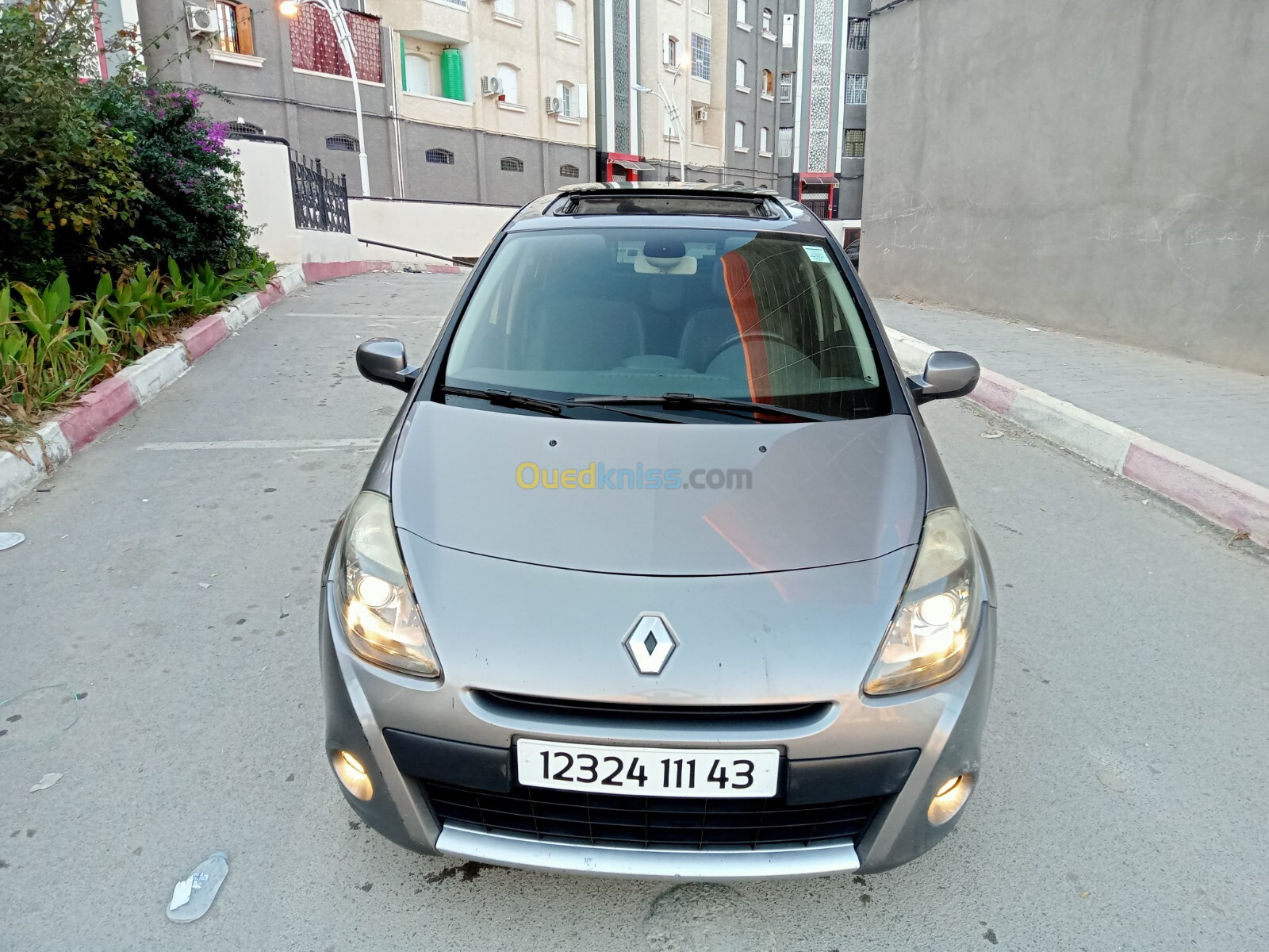 Renault Clio 3 2011 Exception