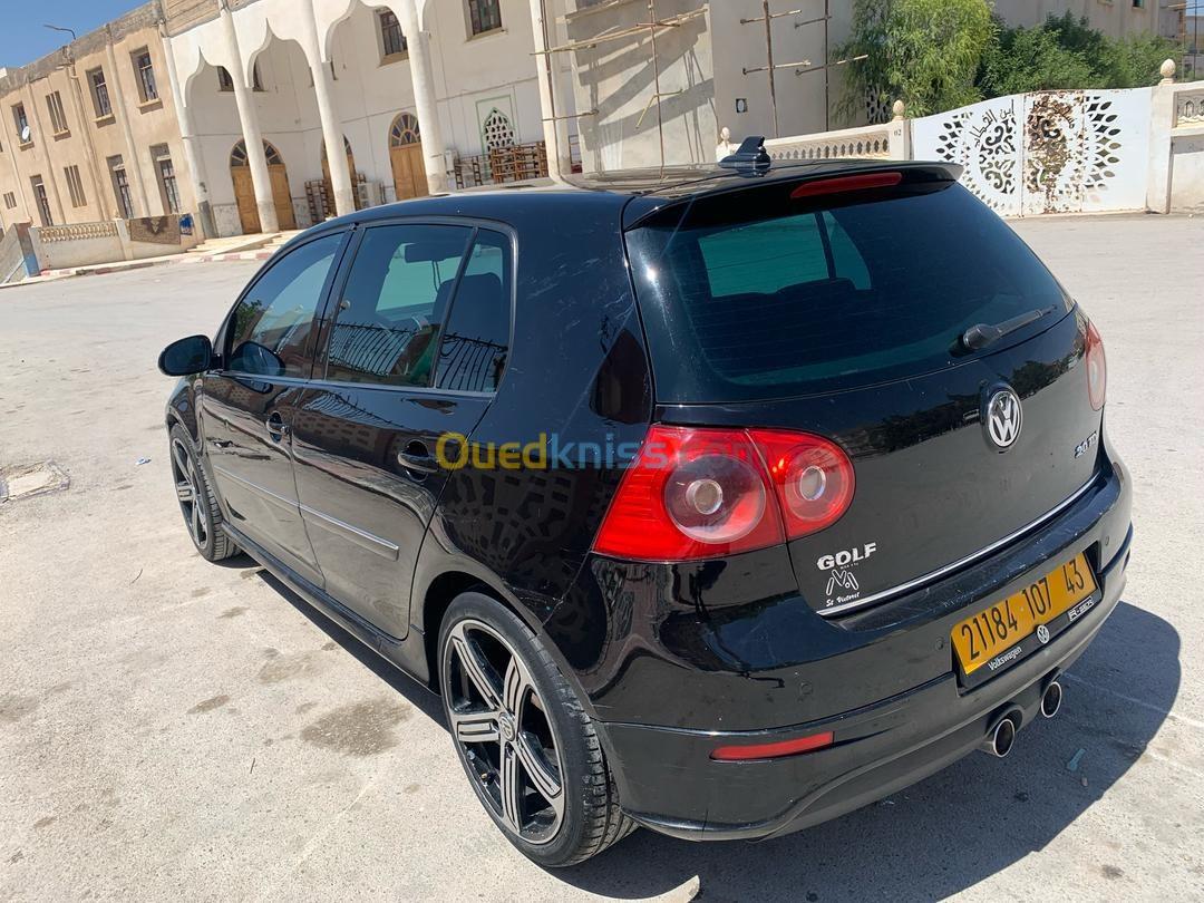 Volkswagen Golf 5 2007 R32