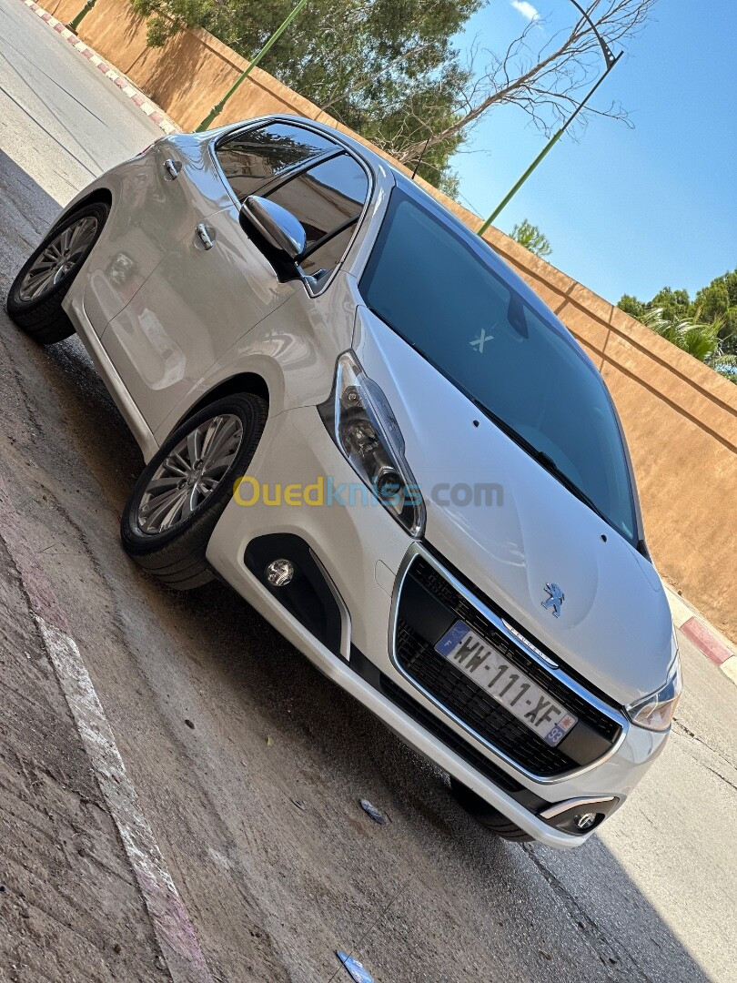 Peugeot 208 2020 Allure Facelift