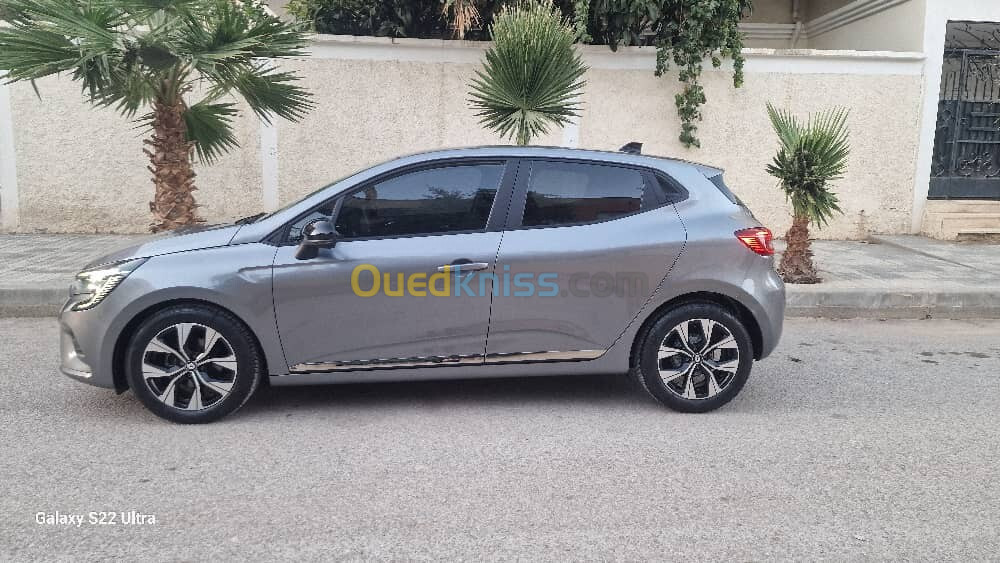 Renault Clio 5 2023 Évolution plus