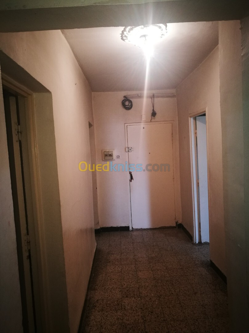 Location Appartement F3 Alger Ain naadja