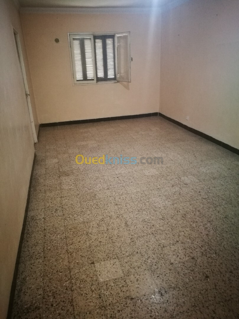 Location Appartement F3 Alger Ain naadja