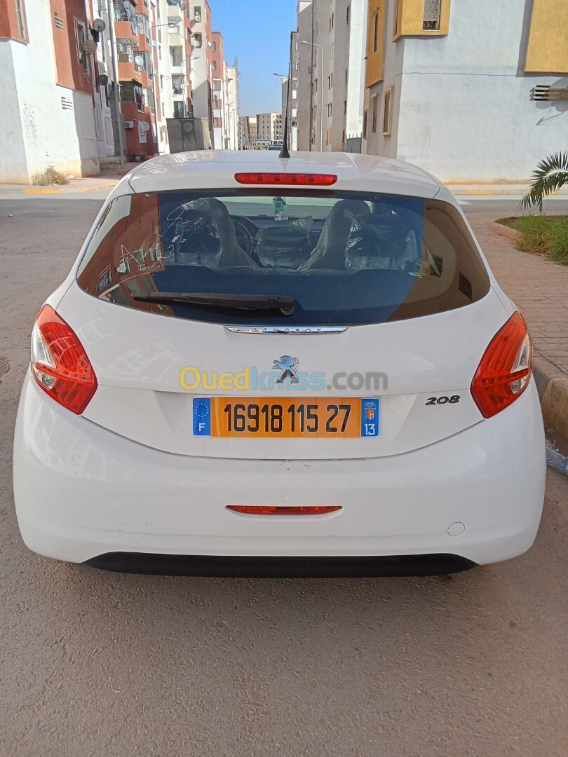 Peugeot 208 2015 Active