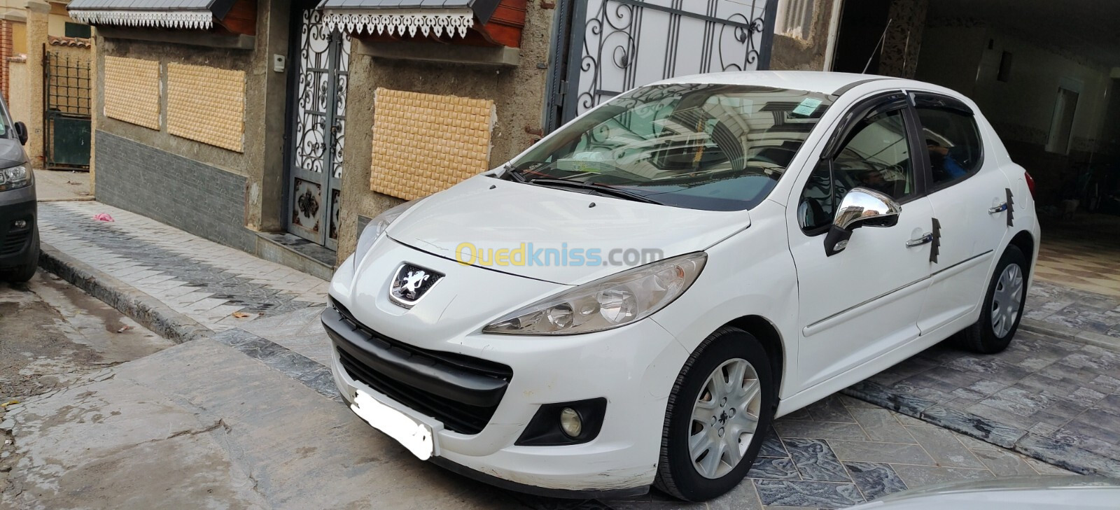 Peugeot 207 plus 2013 