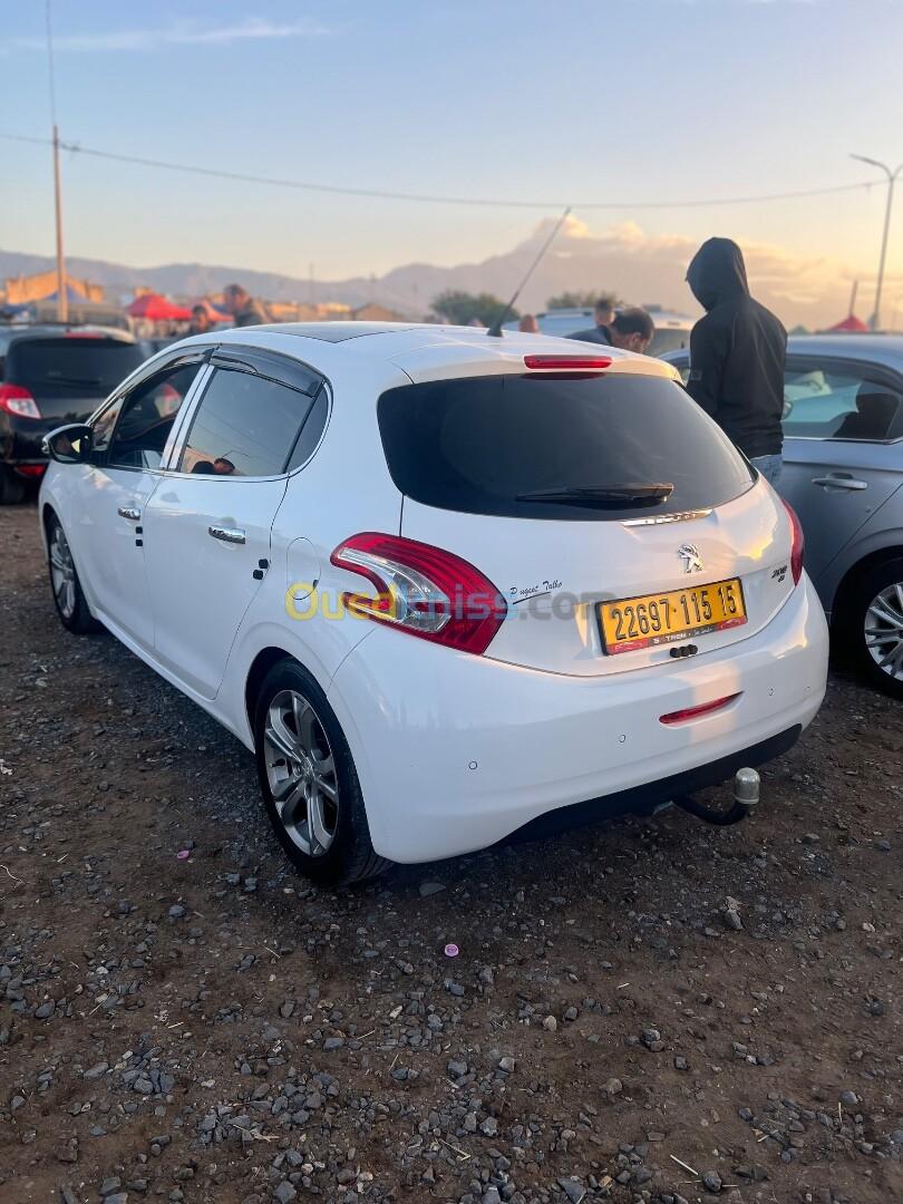 Peugeot 208 2015 208