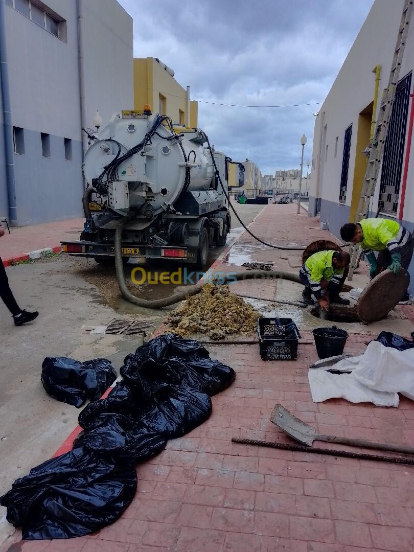 Camion débouchage canalisation vidange