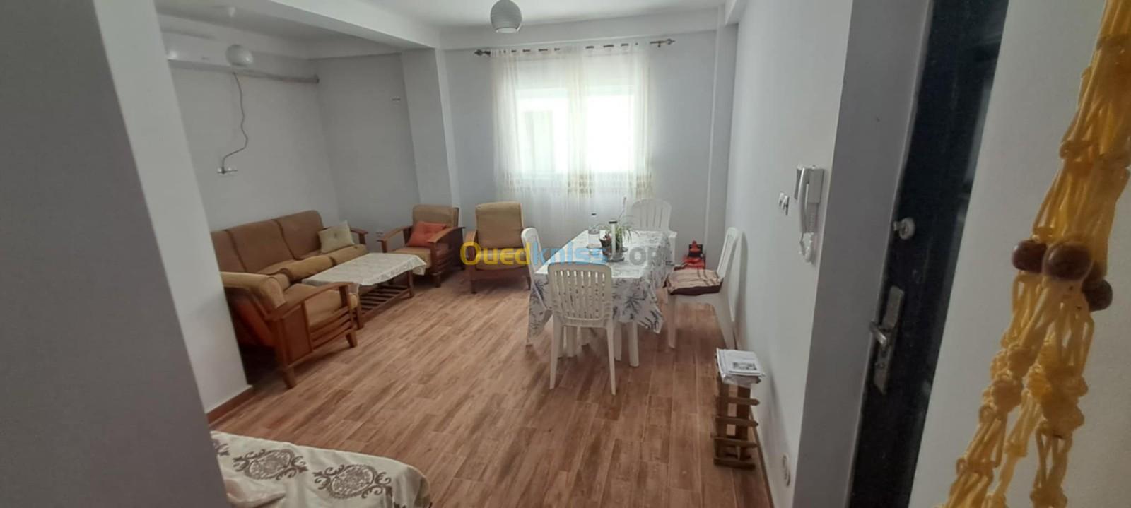 Location vacances Appartement F3 Tizi Ouzou Tigzirt