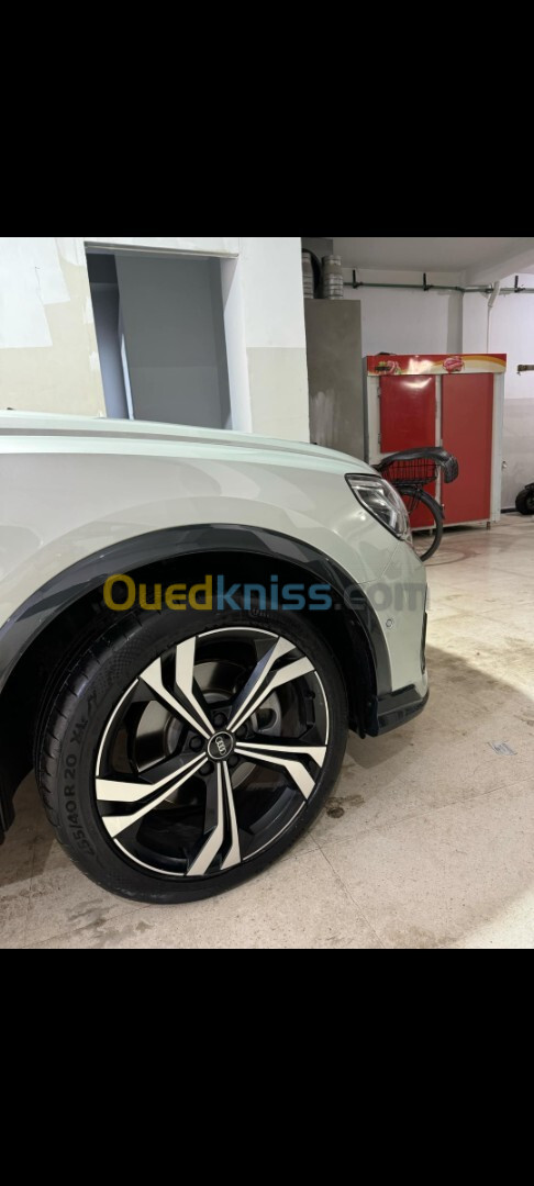 Audi Q3 2023 S Line Quattro