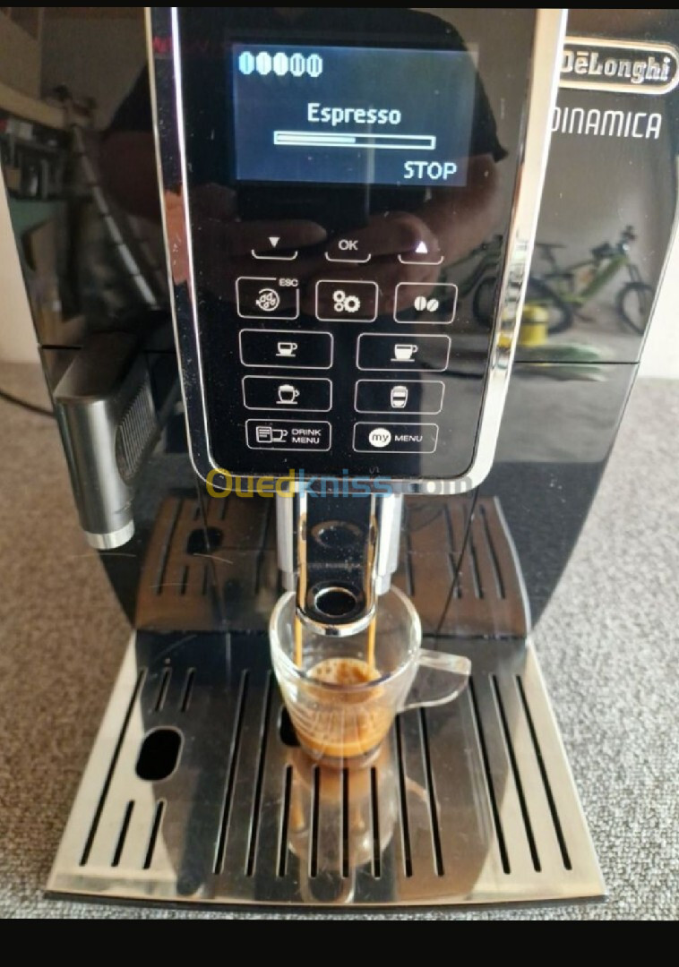 Maschine a Café Grain DeLonghi Dinamica 