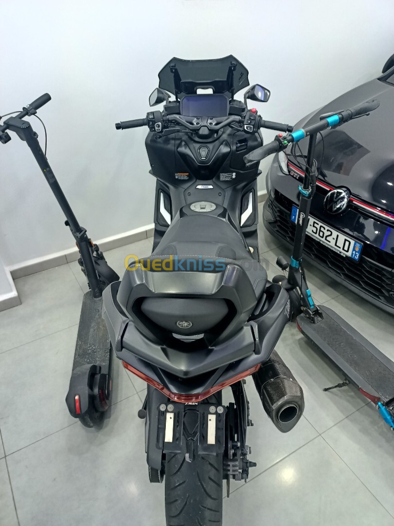 Yamaha Tmax 562 2022