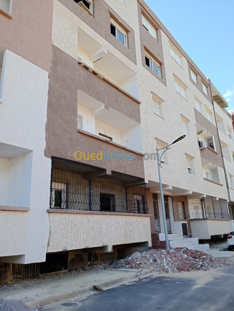 Vente Appartement F4 Annaba Barrahel