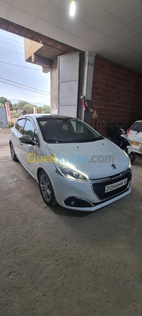 Peugeot 208 2014 Allure