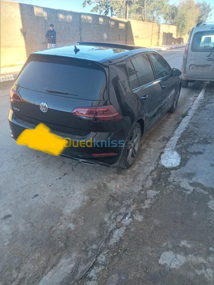 Volkswagen Golf 7 2018 Carat