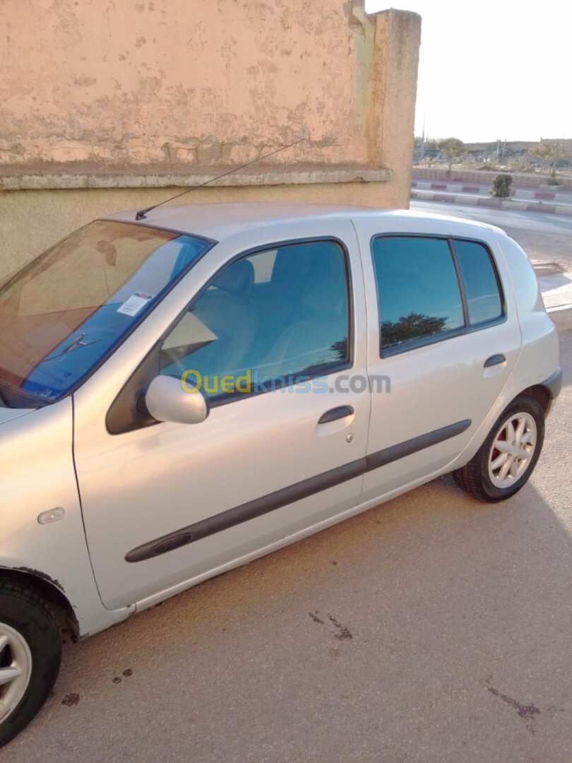 Renault Clio 2 2001 Clio 2