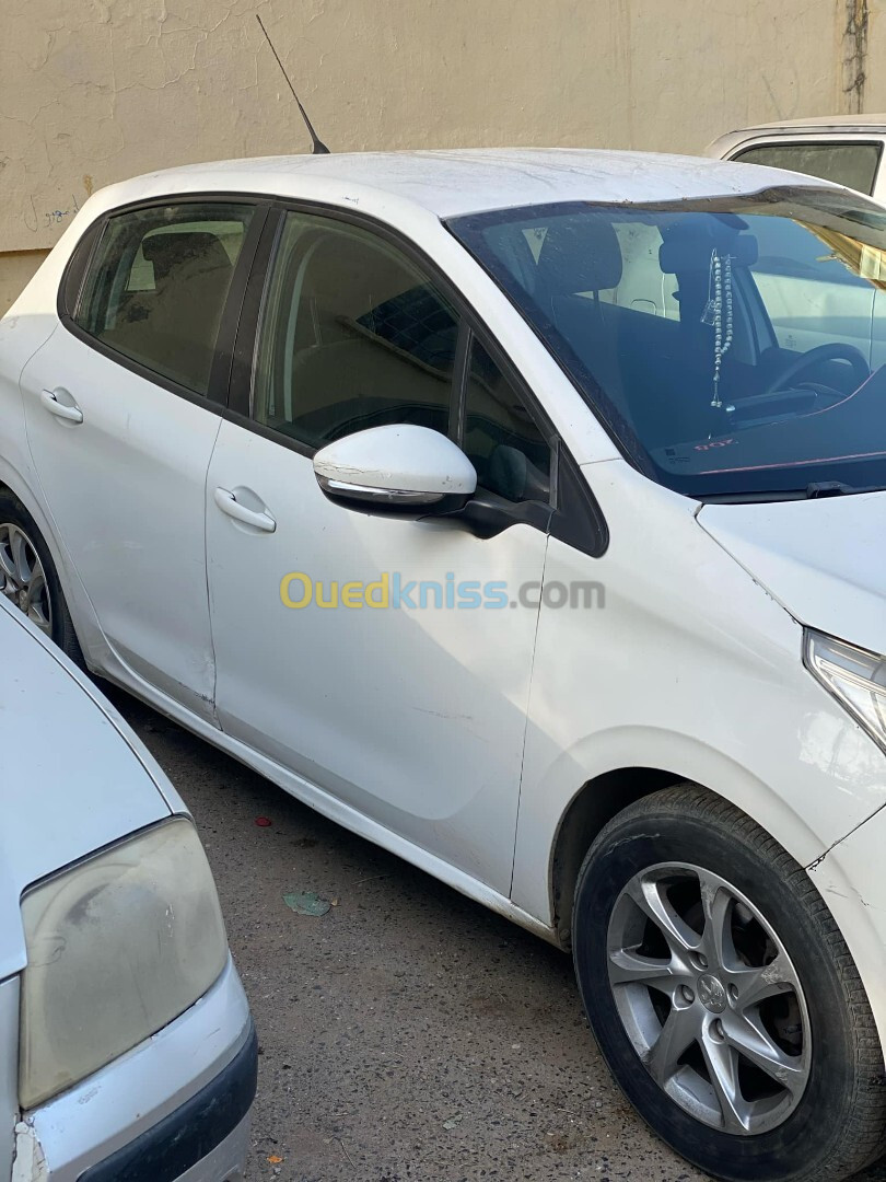 Peugeot 208 2013 208