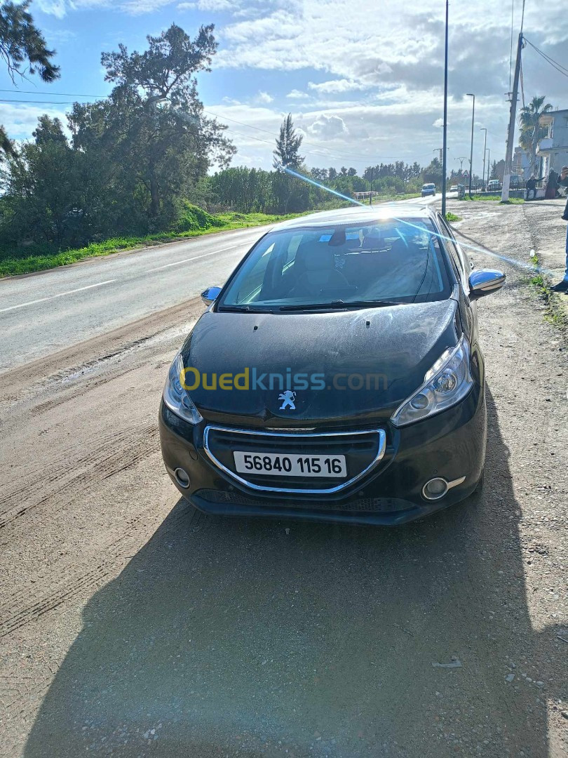 Peugeot 208 2015 208