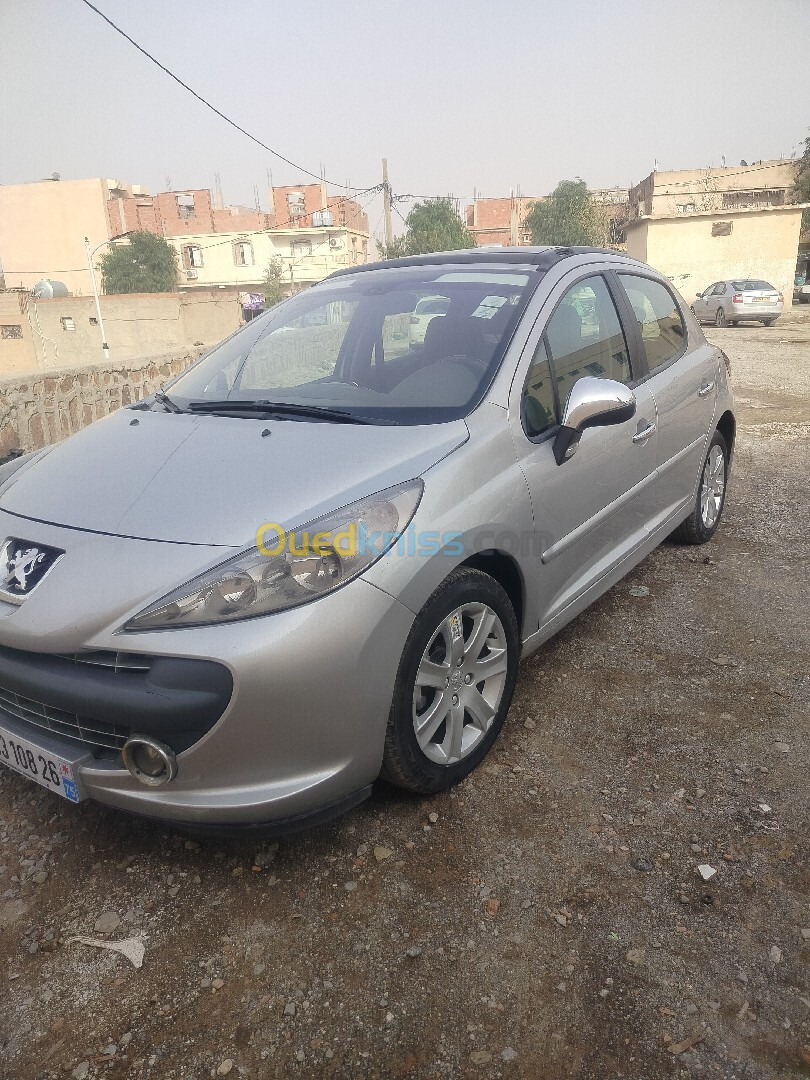 Peugeot 207 2008 207