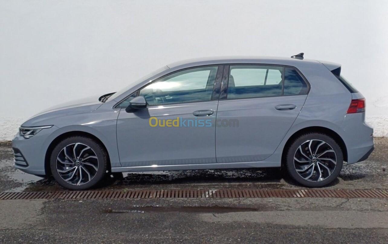 Volkswagen Golf 8 2023 Life