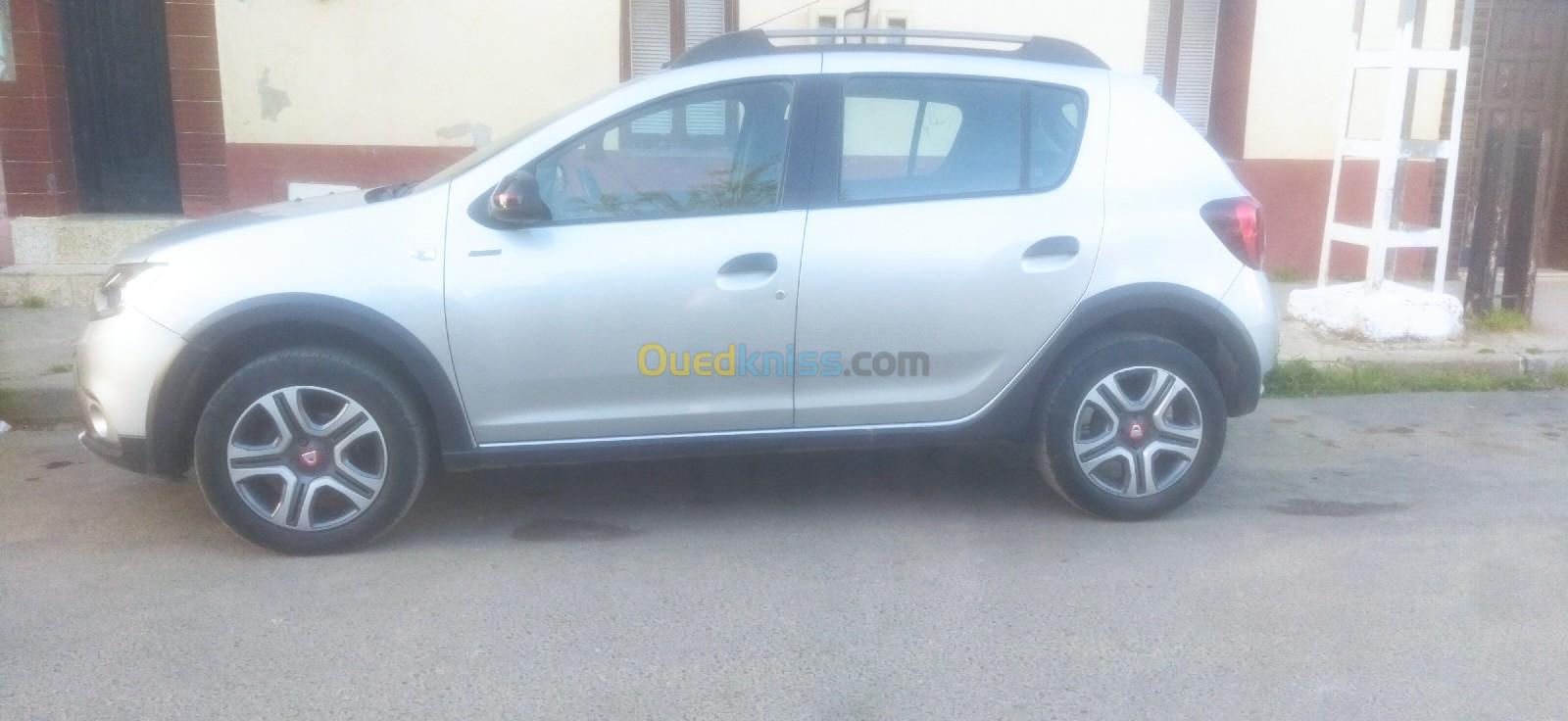 Reuneolt Dacia 2019 Stepway