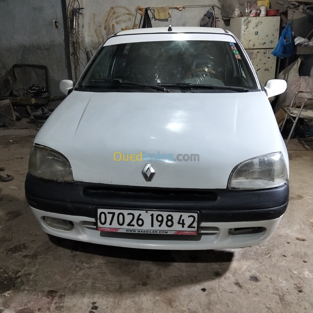 Renault Clio 1 1998 Japounese