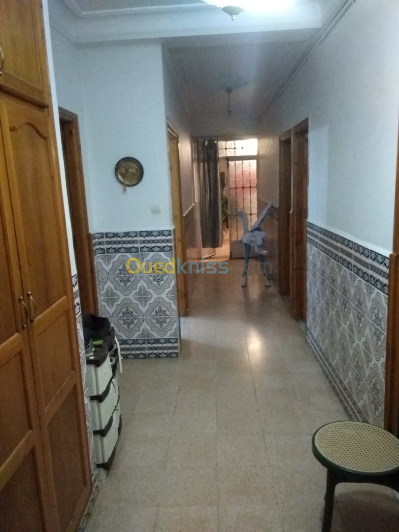 Location Niveau De Villa F2 Alger Khraissia